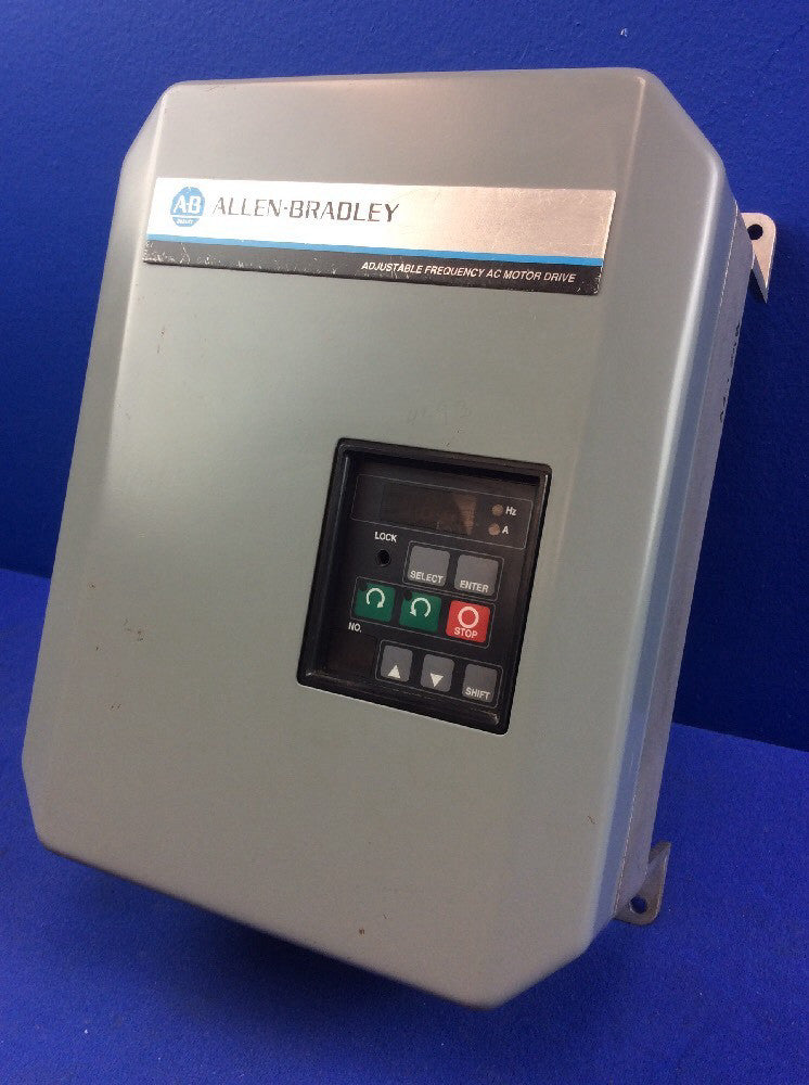 ALLEN BRADLEY 1333-YAB/D ADJUSTABLE FREQUENCY AC DRIVE 2HP