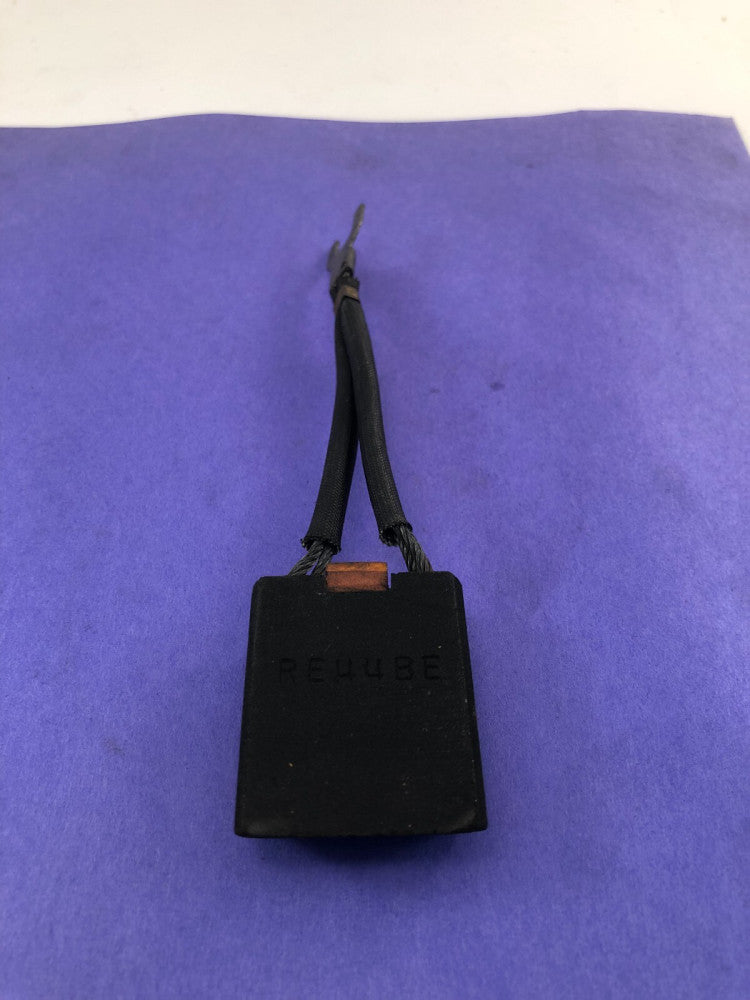 RELIANCE ELECTRIC RE44-AW Carbon Brush  Lot of 2 pcs
