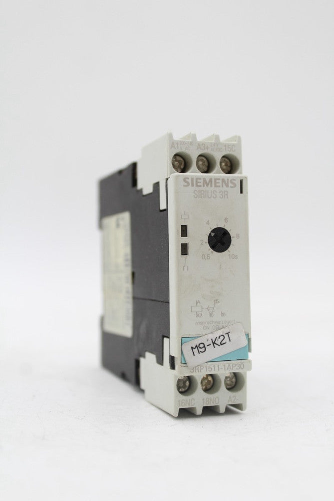 Siemens 3RP1511-1AP30 Time Relay Module