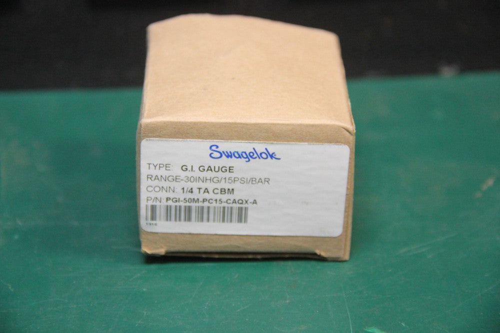 NEW Swagelok Miniature Industrial Pressure Gauge, 50 mm, 0 to 15 psi