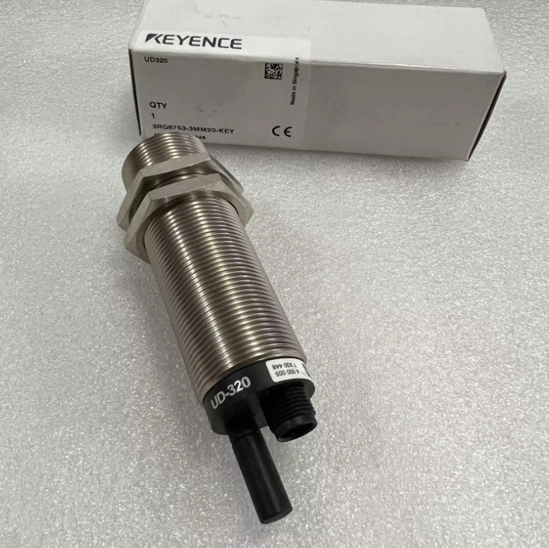 One Brand New KEYENCE UD-320 Ultrasonic sensor