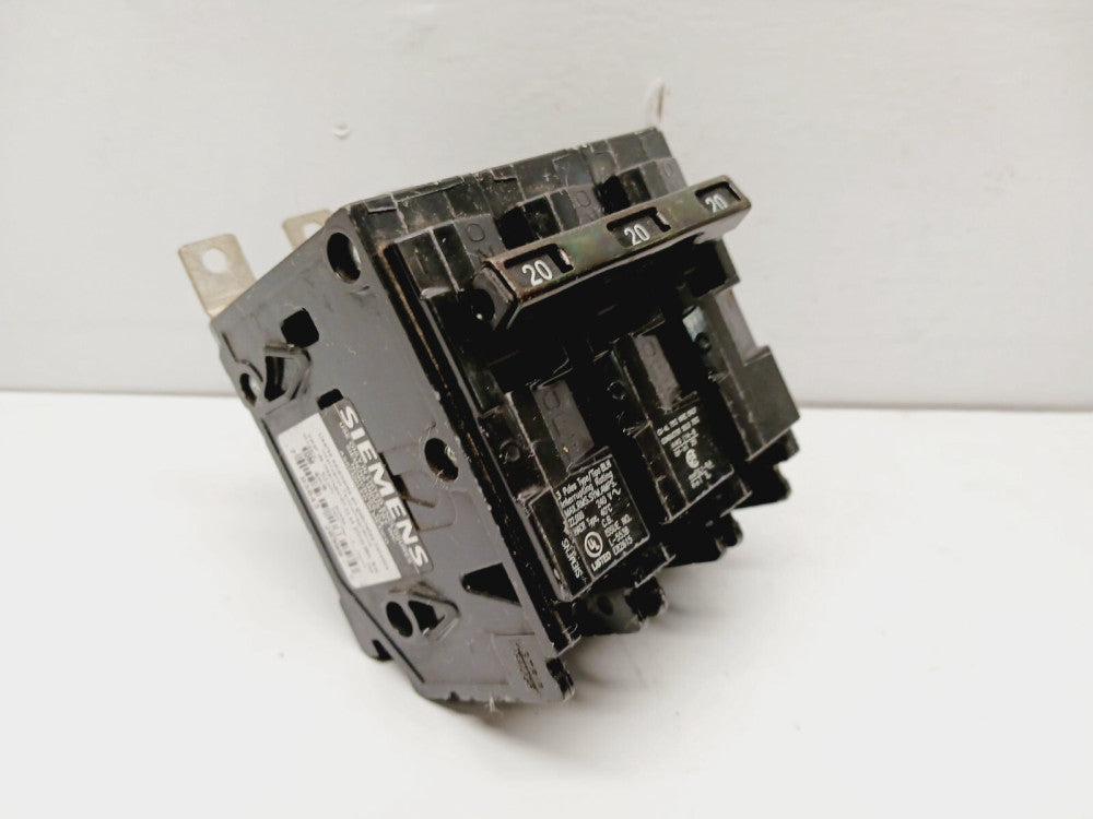 NEW SIEMENS B320H 20 AMP BOLT-ON CIRCUIT BREAKER 3P 240 VAC 22KA (FLAW)