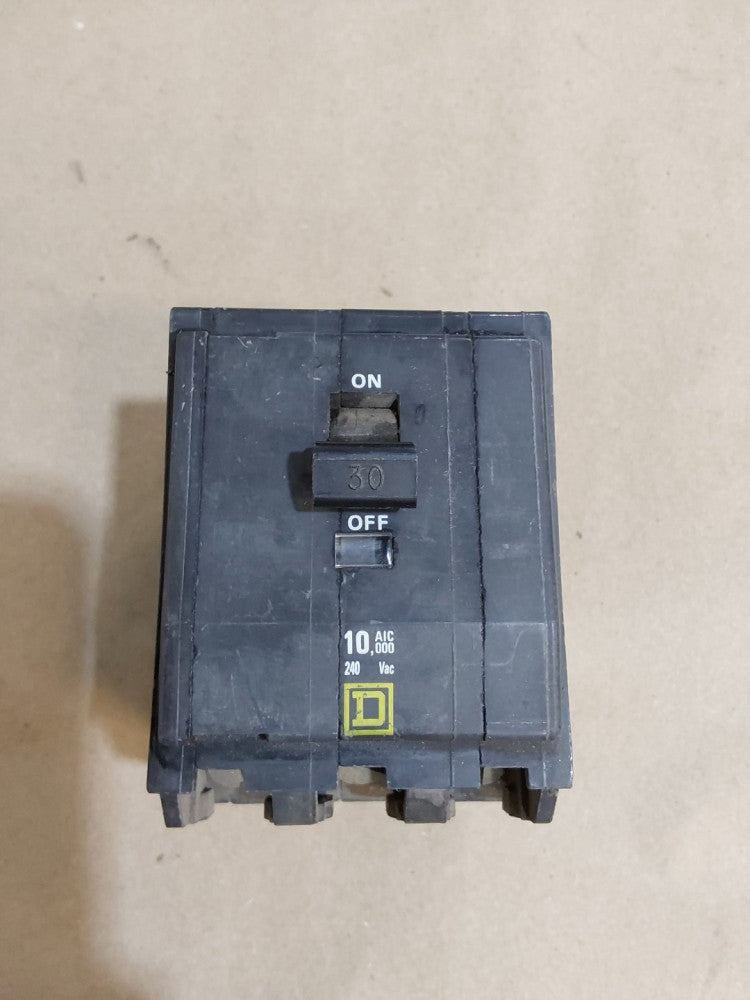 Square D 3 Pole 10,000 Aic 240 Vac Circuit Breaker