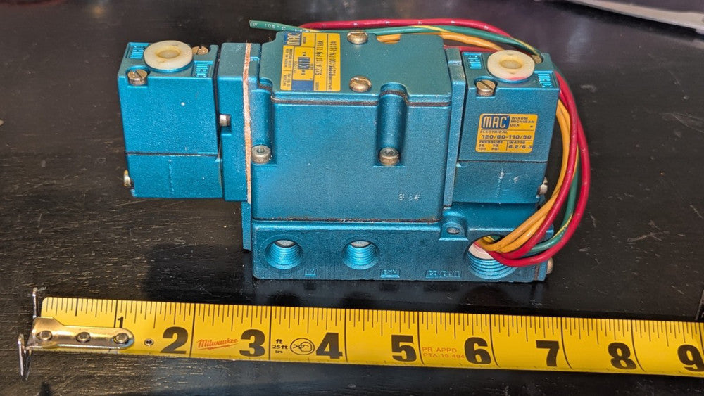 (1) MAC Solenoid Valve 6221A111 PM-111DA Vacuum - 150 PSI NOS