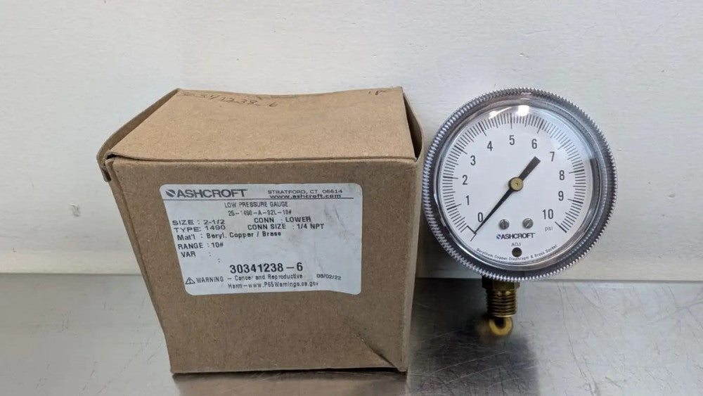 Ashcroft 25-1490-A-02L-10# Pressure Gauge 10 PSI 2-1/2"