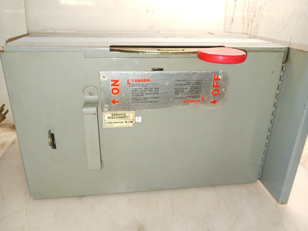EATON CUTLER HAMMER 100 AMP FUSIBLE PANELBOARD EE SWITCH 240 VAC EES32100S