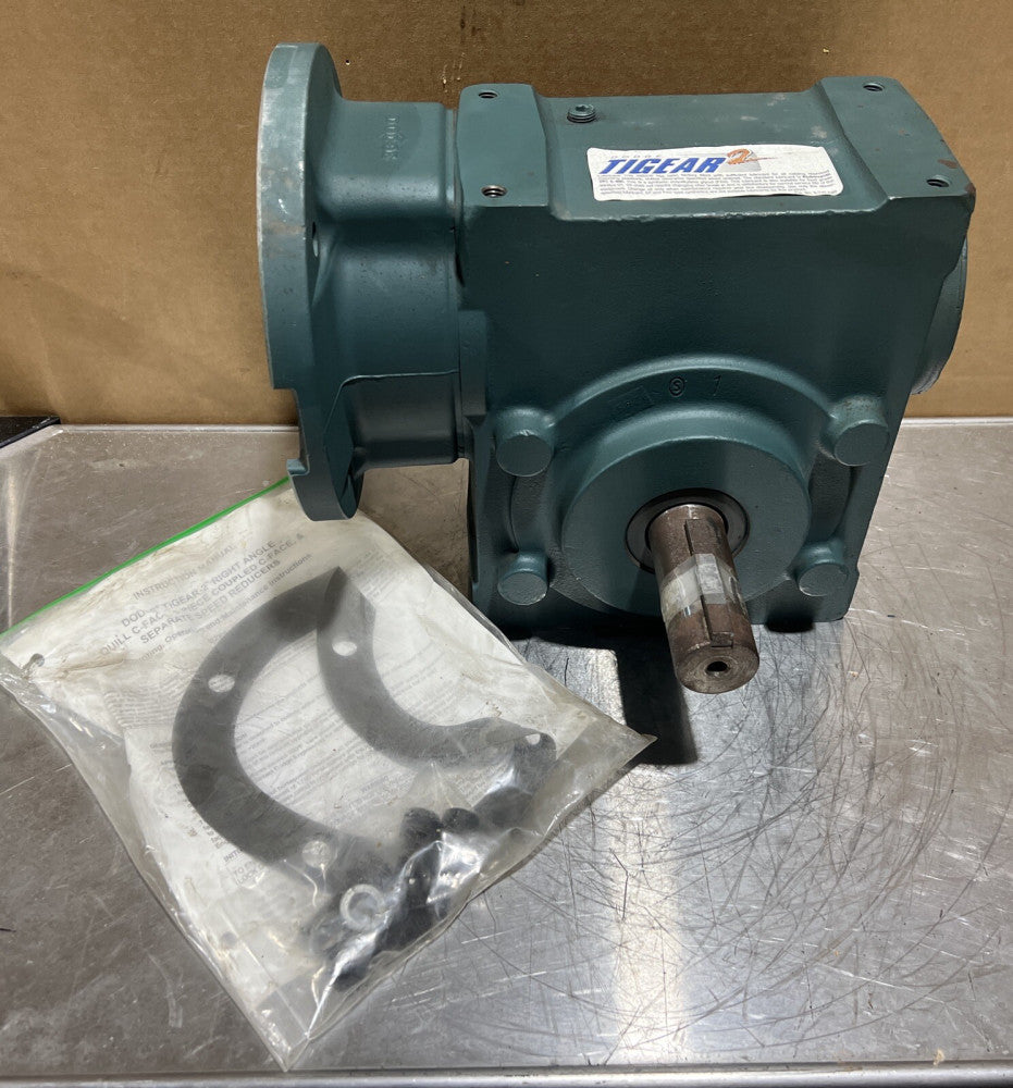 BALDOR / DODGE 35Q30R18 TIGEAR-2 Right Angle Reducer Nos Surplus. Item ID 11