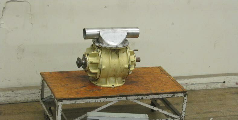 Premium Pneumatics MDRFS1110-10 Drop-Through Rotary Airlock