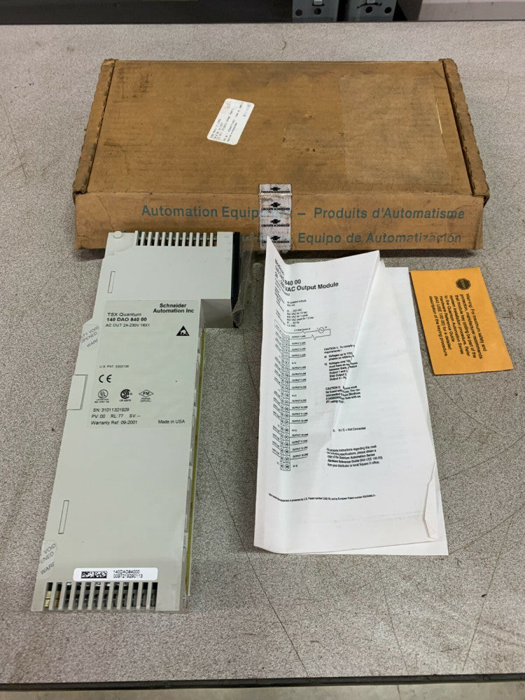 NEW IN BOX MODICON TSX QUANTUM 140DAO84000 AC OUTPUT MODULE 140 DAO 840 00