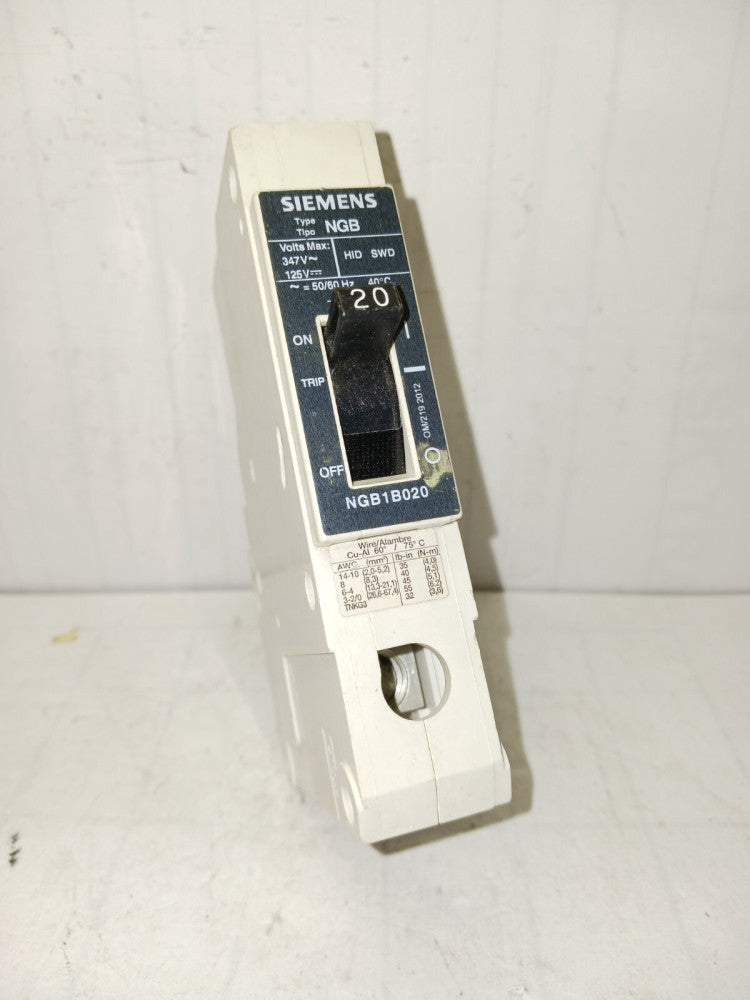 SIEMENS 20 AMP CIRCUIT BREAKER 277 VAC BOLT ON NGB1B020