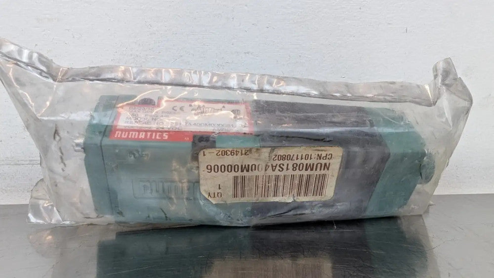 Numatics 081SA400M000061 Pneumatic Solenoid Valve 150PSIG 24VDC 0.26A