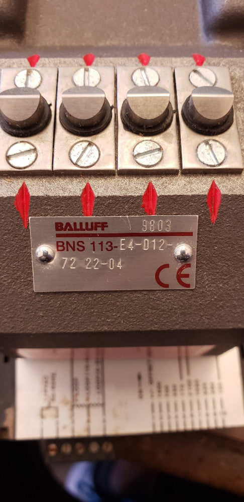 NEW BALLUFF BNS 113-E4-D12-72 22-04 SWITCH  ( F1-5C)