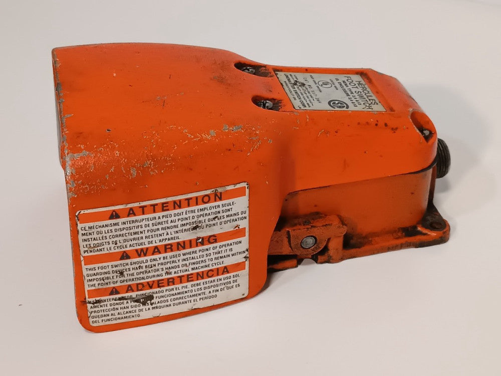 Linemaster 537-SWH Hercules 1-Stage Heavy Duty Foot Switch 125-250VAC 0.5-1HP