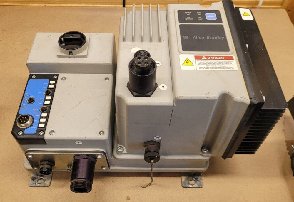 Allen Bradley 284G-FVD4P0D-10-RRG-CBG- DB1-EMI Armorstart Control Module No.6