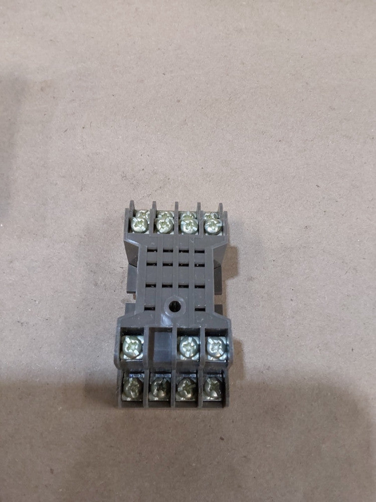 SQUARE D Class 8501, Type NR-44, SERIES A, FRONT WIRED SOCKET