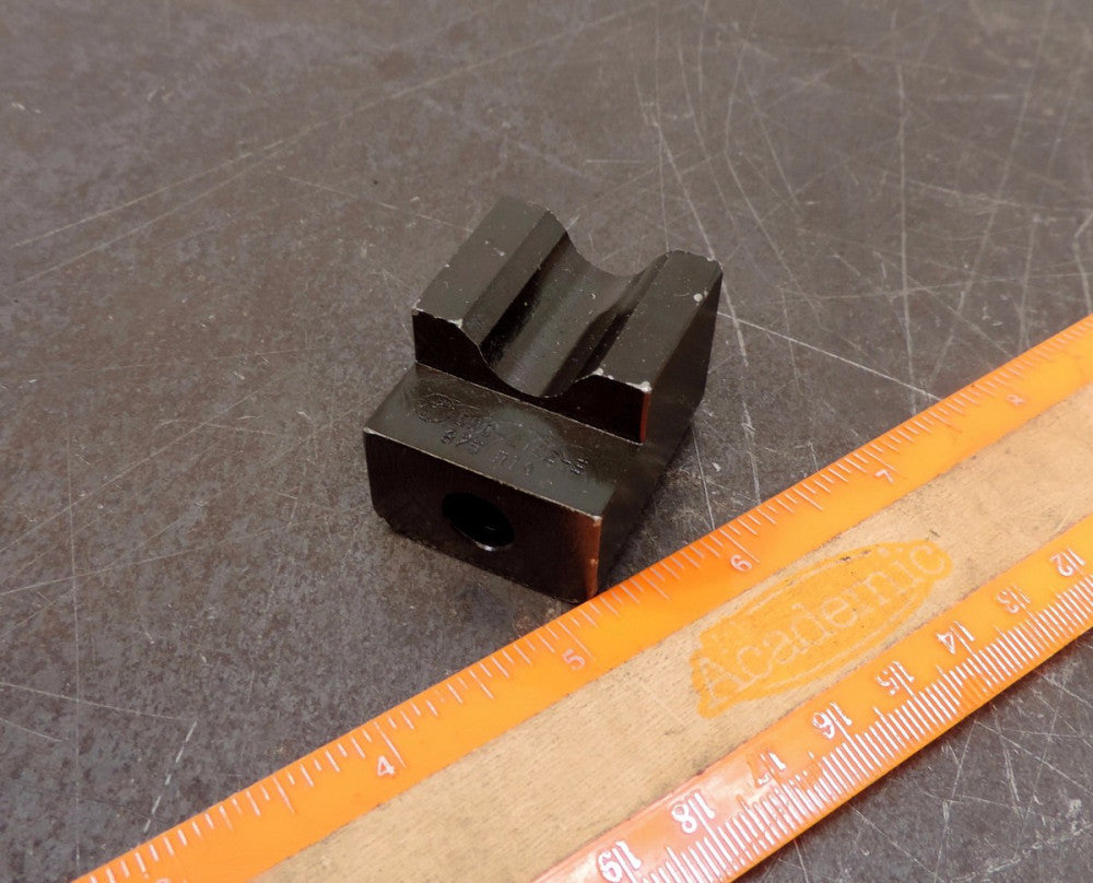 Tweco Nozzle Cleaning Station Clamp Block .875 dia QRC- Fits QRC-2102-E QRC-2000