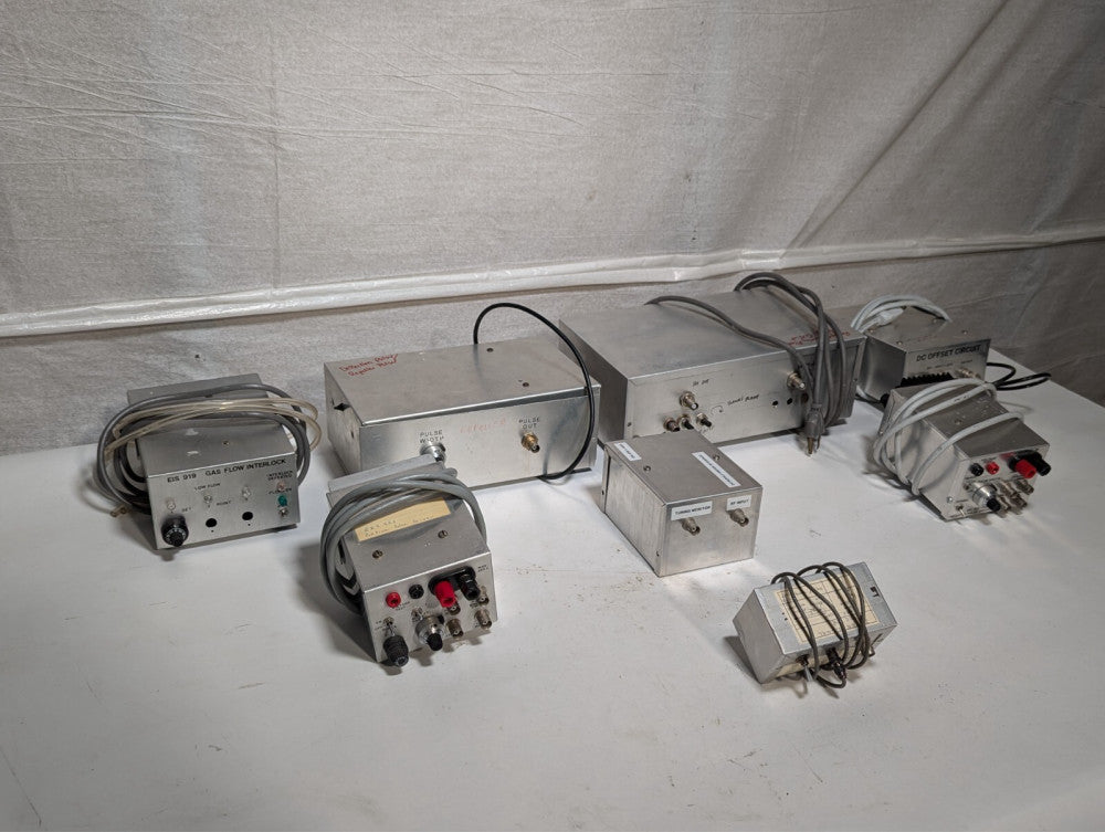 Lot of custom scientific equipment: Negative/positive pulse driver, deflection..