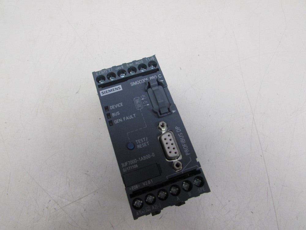SIEMENS SIMOCODE PRO C BASIC UNIT 3UF7000-1AB00-0 XLNT TAKEOUT MAKE OFFER !!