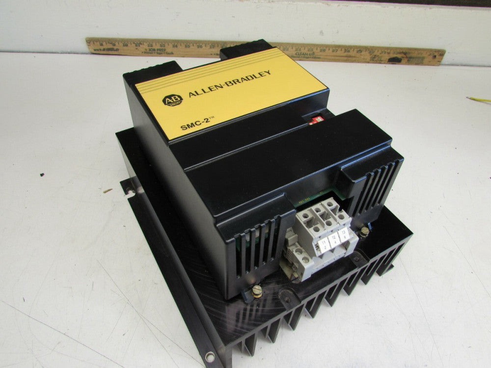 ALLEN BRADLEY SMC-2 150-A54NB SOFT START MOTOR CONTROLLER USED TAKEOUT !!