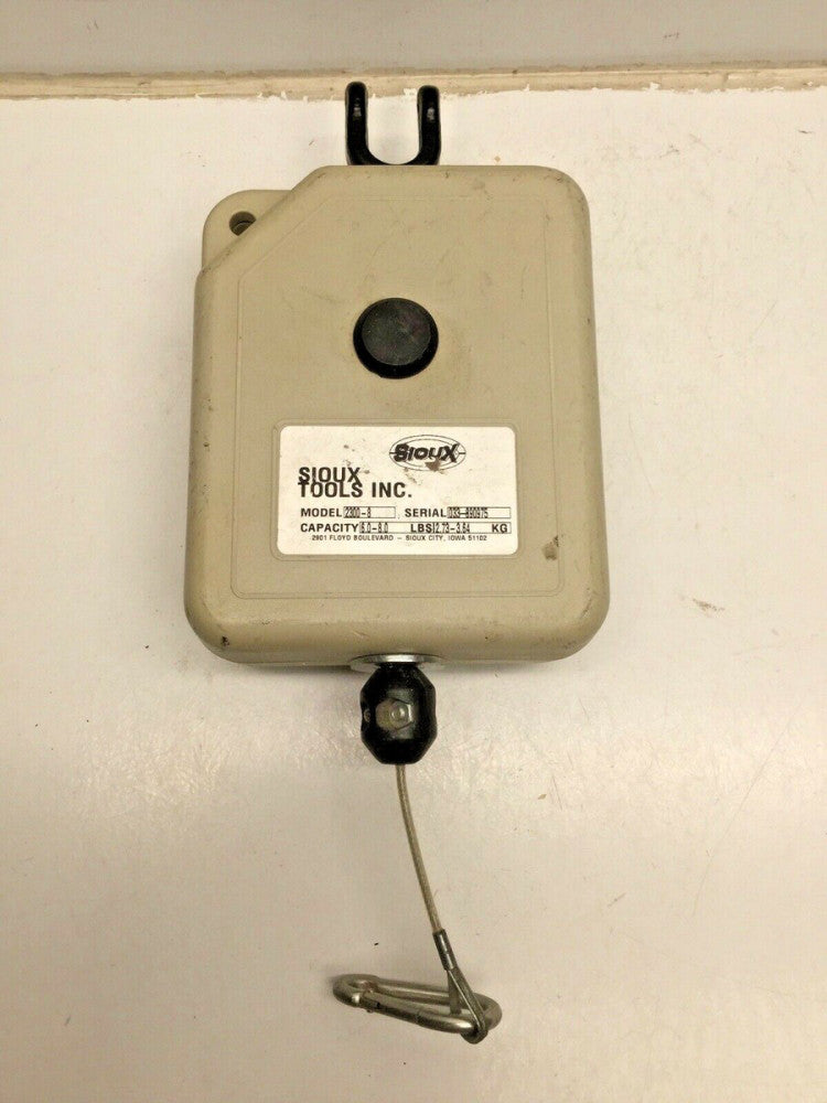 SIOUX TOOLS INC Retractable Tool Lanyard Model 2300-8, Cap 6.0-8.0 LBS 2.73-3.64