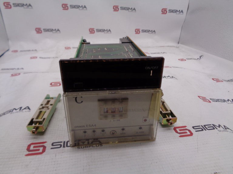 OMRON E5A4-S91J PROCESS CONTROLLER