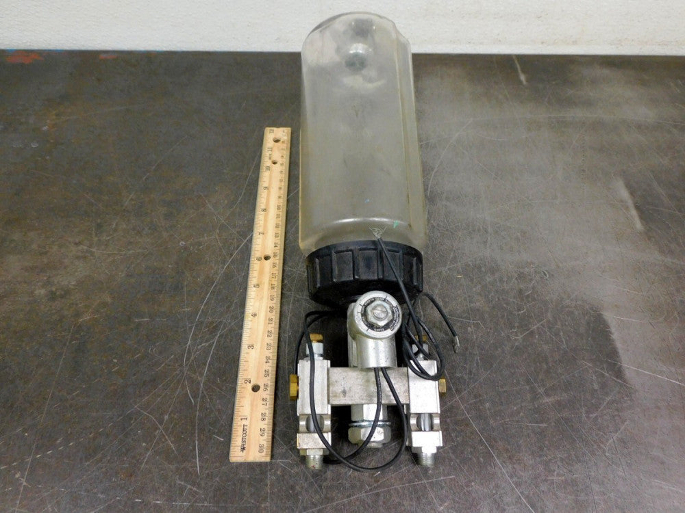 LDI Drip Chain Lubricator Oiler Dual Solenoid Controlled 24 vdc