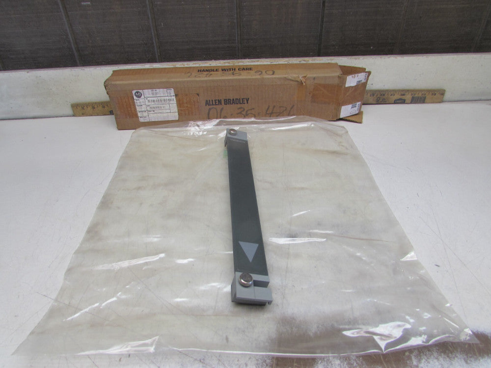 ALLEN BRADLEY FILLER PLATE 5110FP,SER.A, NEW IN BOX! MAKE OFFER!