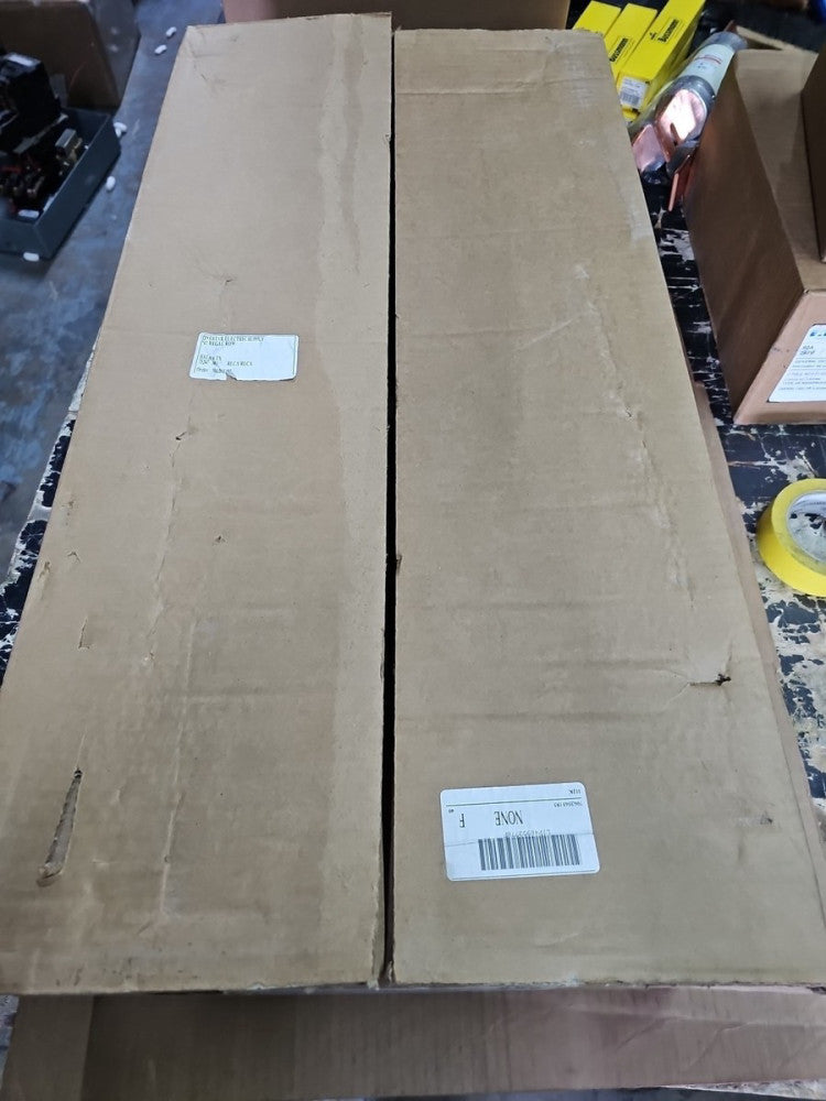 1) New ABB XT4ENCL250S XT4 250A 600V Enclosure Type 1 Surface Mounted