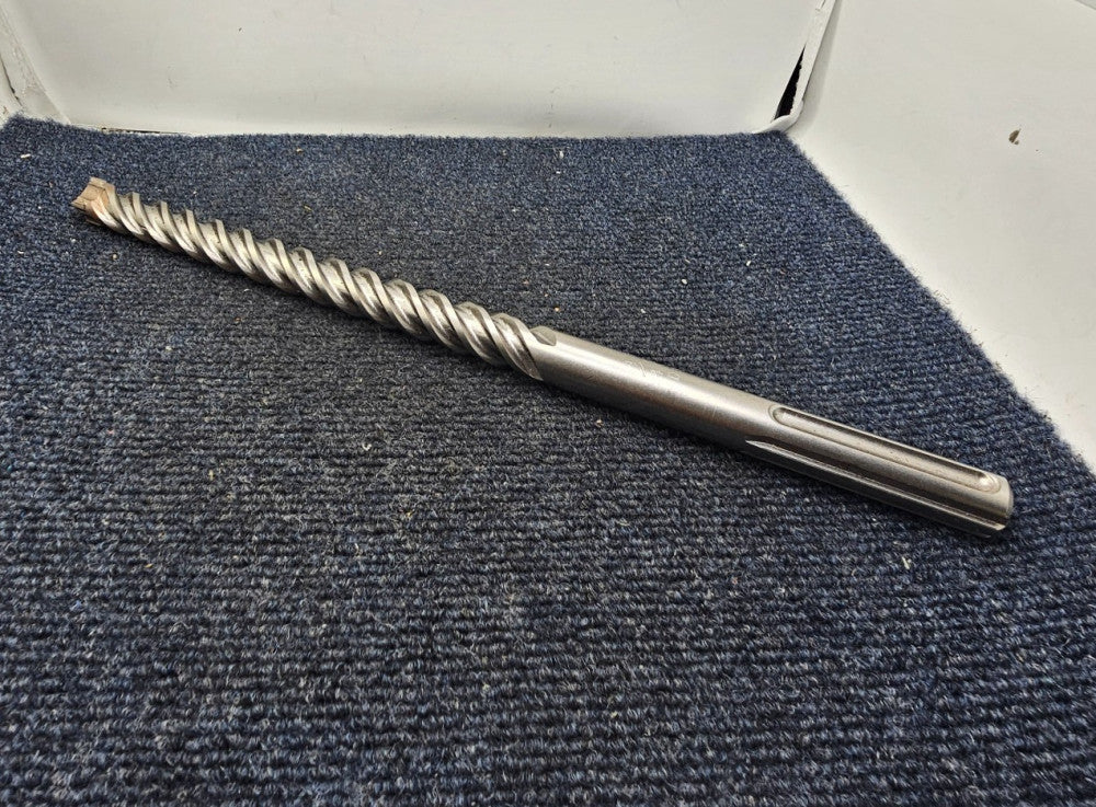 DEWALT SDS Max High Impact Carbide™ 4 Cutter Drill Bit, 3/4" x 13"