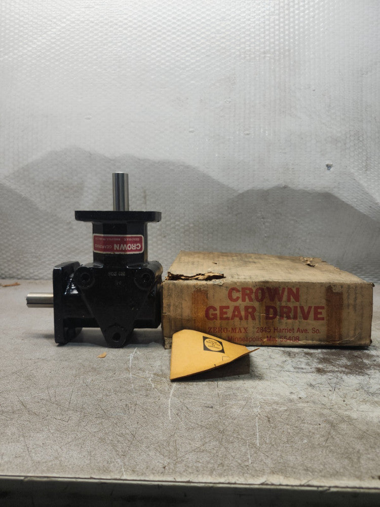NEW IN BOX ZERO-MAX CROWN GEAR DRIVE Two-way 1 To 1 Right Angle 202806