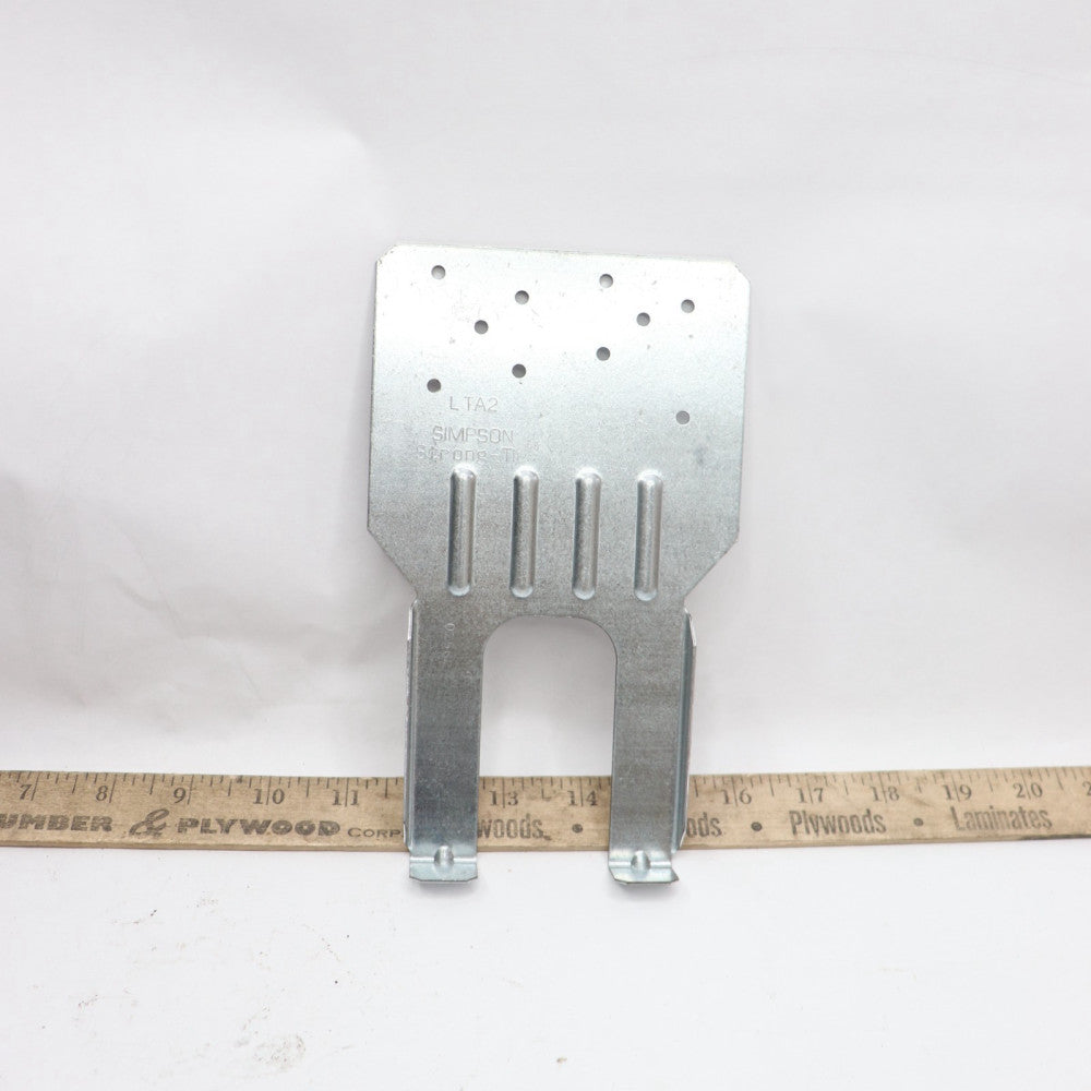 Simpson 18 Gauge Lateral Truss Anchor G90 Galvanized 7-1/2"