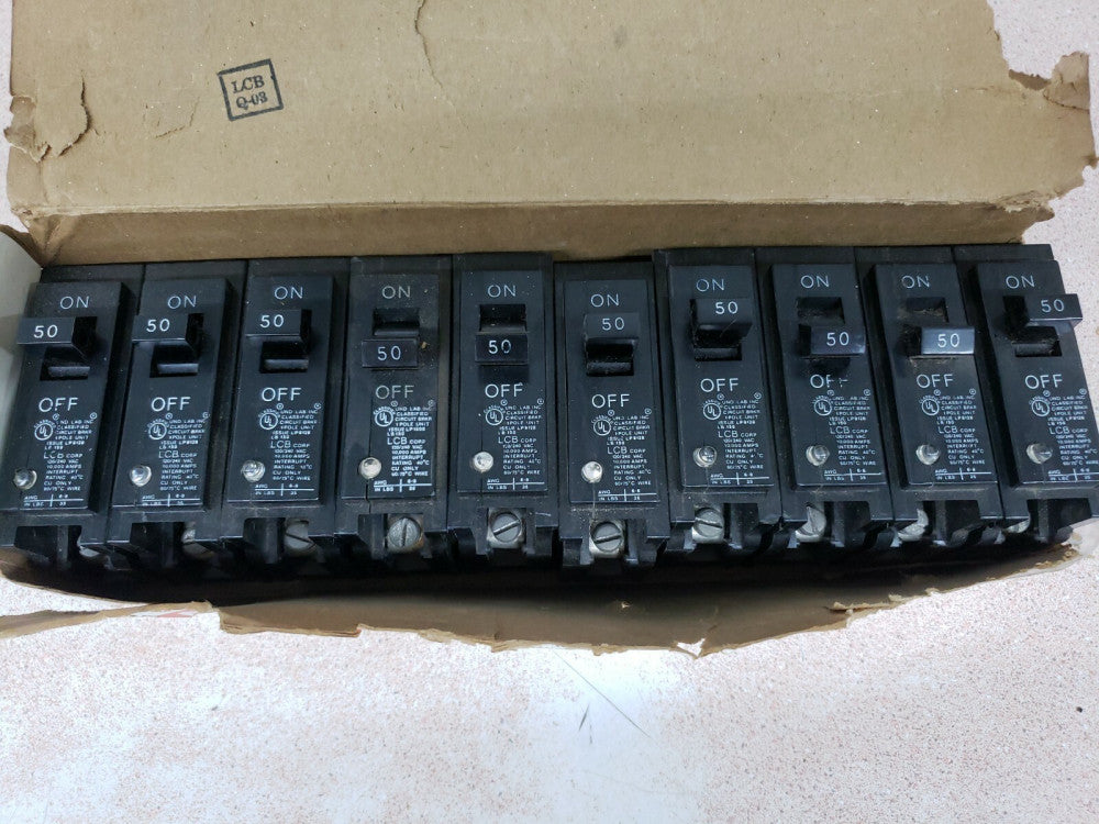 1pc  TRIP AND LIGHT 50AMP 1POLE 120/240VAC BREAKER LB150SD