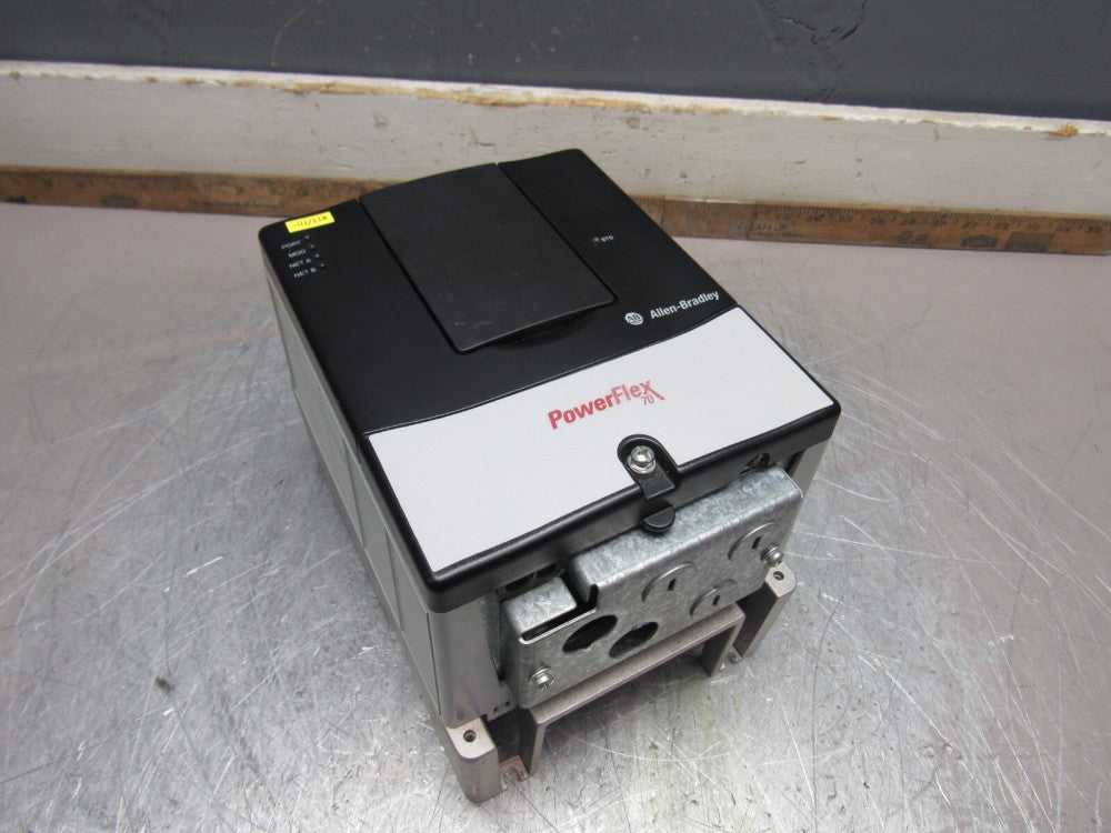 ALLEN BRADLEY POWERFLEX-70 20AD3P4A0AYNANC0 480V 2HP XLNT USED TAKEOUT !!