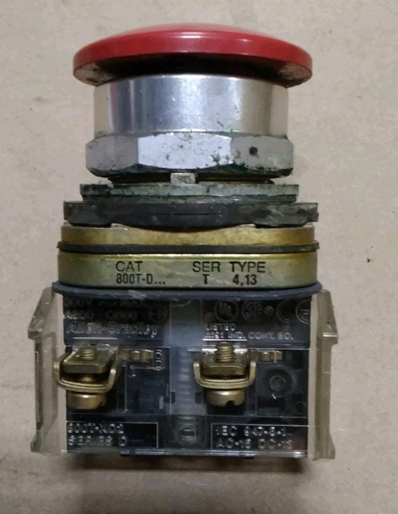 Allen Bradley 800T-D  Red Momentary Push Button Ser T 800T-D A83