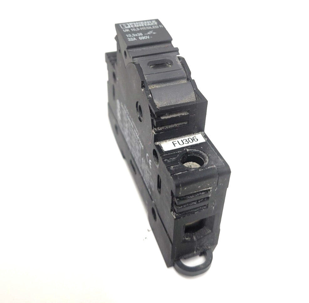 PHOENIX CONTACT FUSE HOLDER 3048386 TYP UK10 3X38-HESI 690V MAX 32A