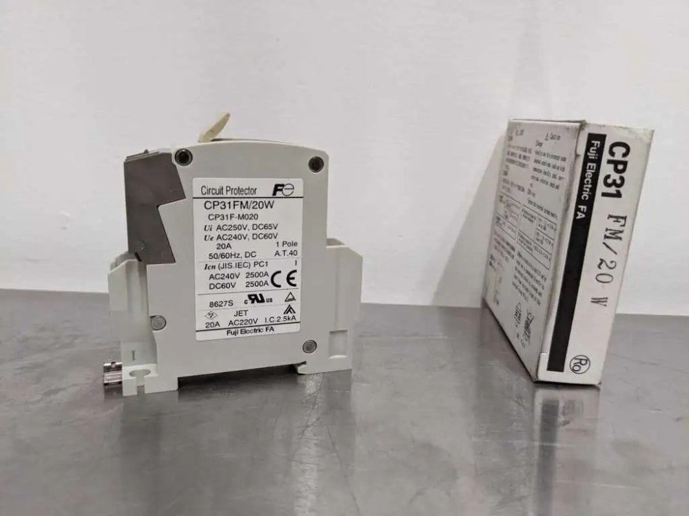 Fuji CP31FM/20 W Circuit Protector 20A 1 Pole 20A
