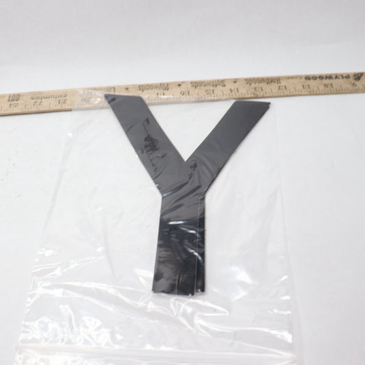 (10-Pk) Single Letter Die-Cut Labels Y 8"