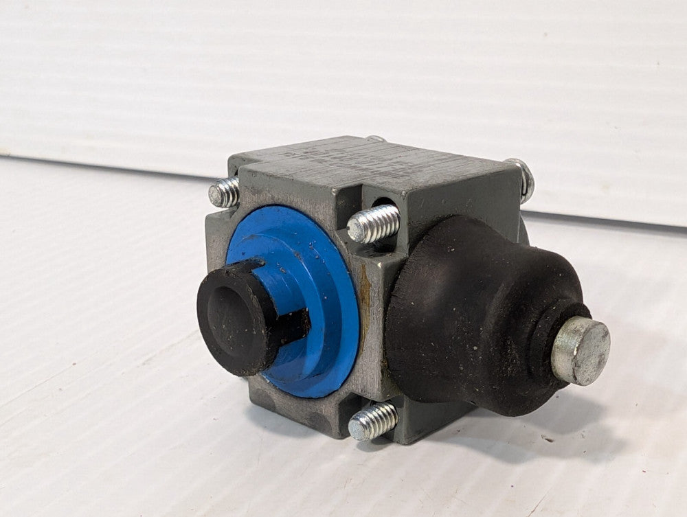 Allen-Bradley 40146-017-63 Operator Head For Limit Switch