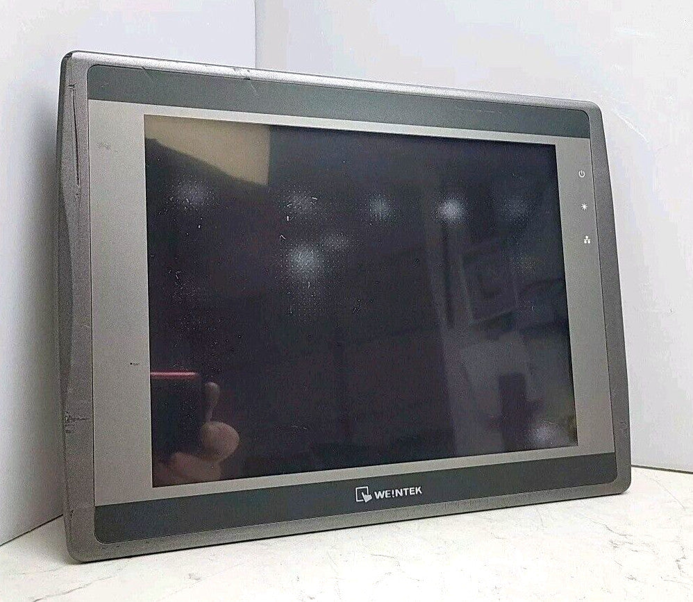 Weintek Touchscreen HMI eMT3105P 10.4" TFT LED Display 24 Vdc Used See Pictures
