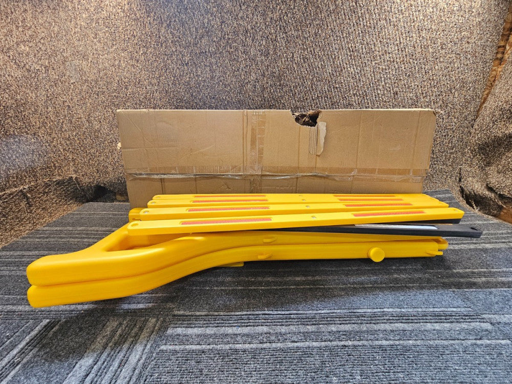 BISupply BIS-0883 8 Ft Portable Folding Road Safety Barrier with Reflectors