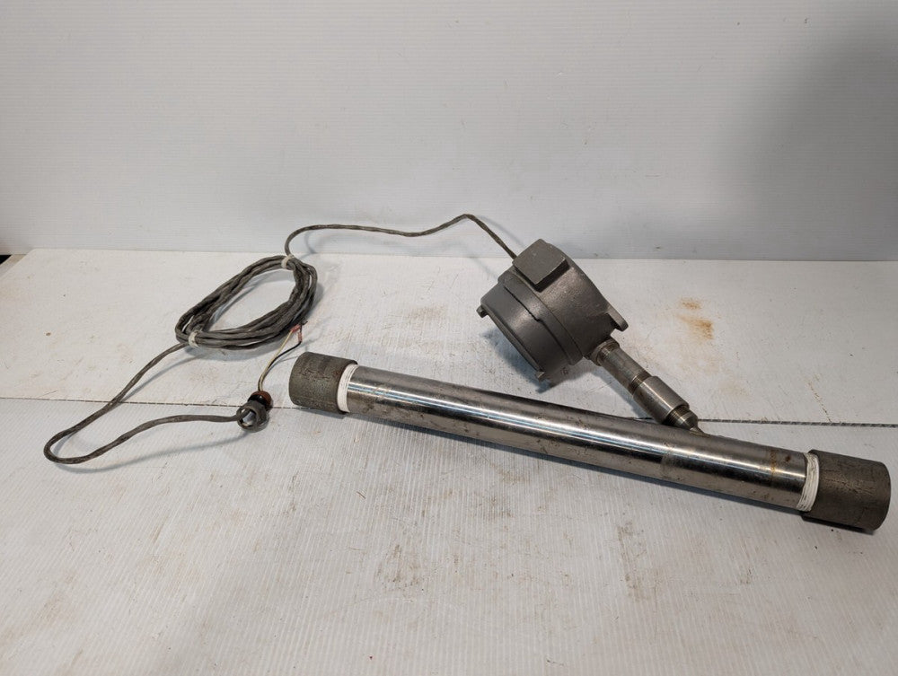 Kurz 505-9A-02 Flow Transmitter w/Killark HKB Enclosure