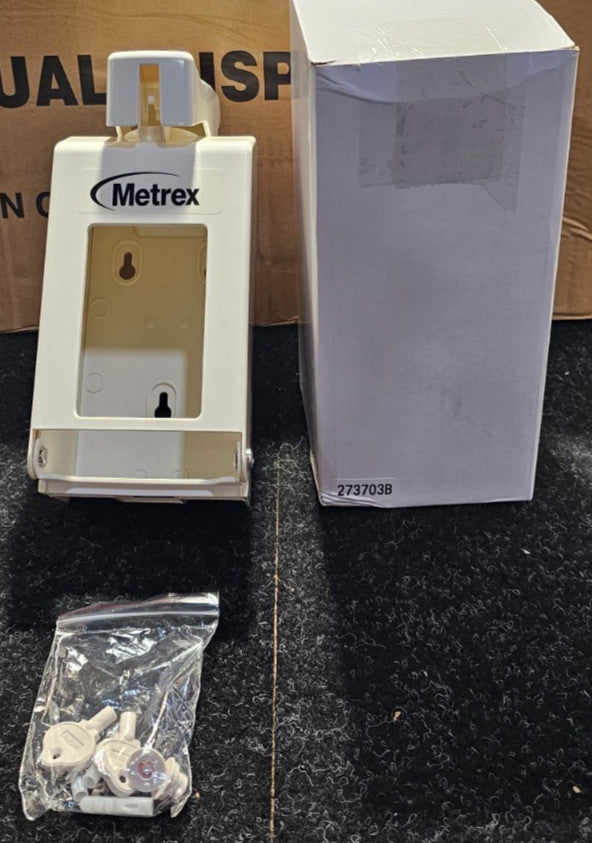 (QTY 2) Metrex 10-1830 VioNexus Manual Dispenser for 1 Liter Sanitizer Bottles
