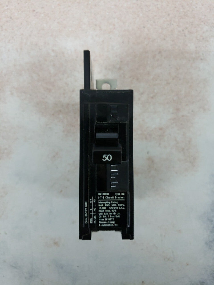 NEW BQ1B050 Siemens Circuit Breakers -CHIPPED