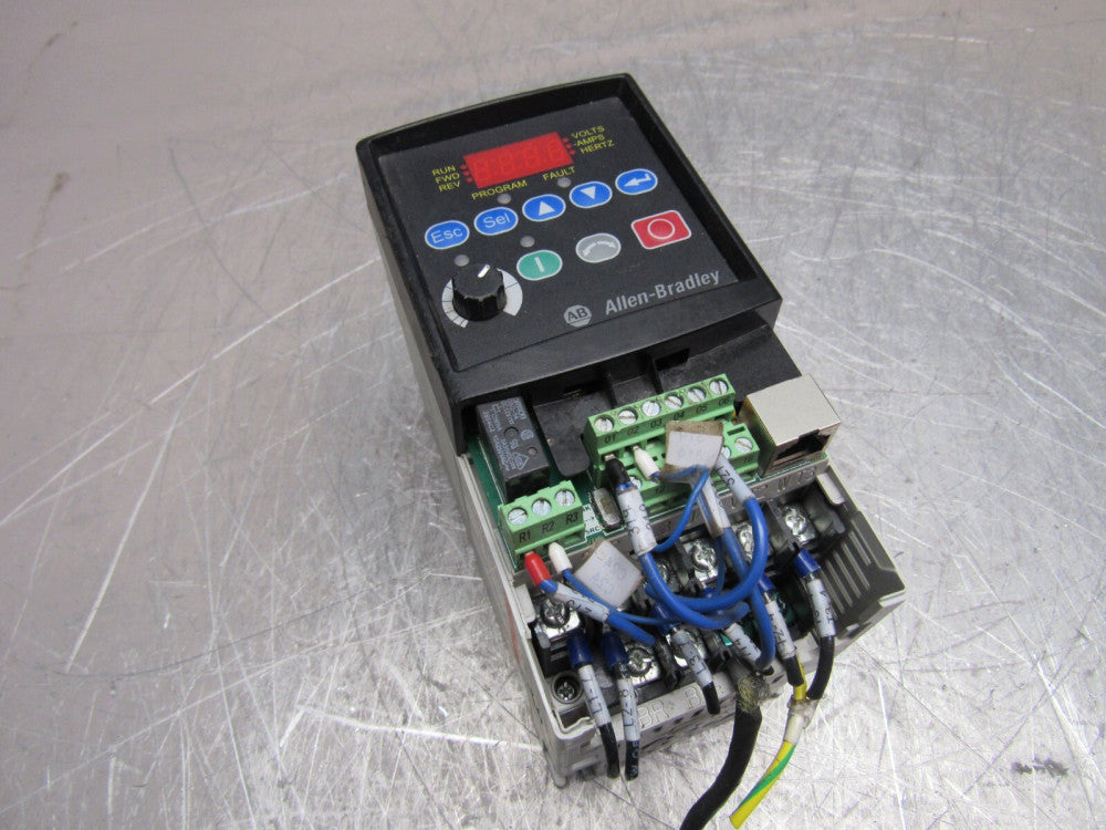 ALLEN BRADLEY POWERFLEX-4 AC DRIVE 22A-D1P4N104 SER-A 0.5HP 480V NICE NO LID !!!