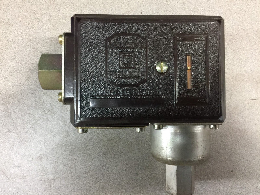 NEW NO BOX SQUARE D 10-155PSI PRESSURE SWITCH 9012 FLG6