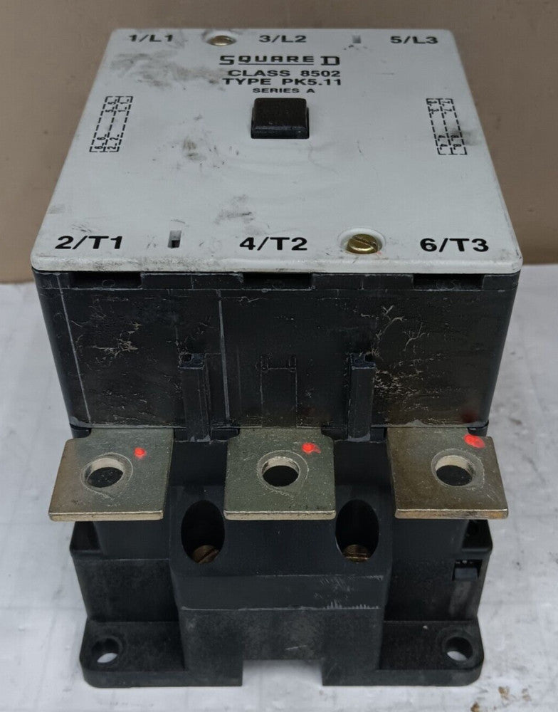 SQUARE D 8502PK5.11 IEC CONTACTOR 3 POLE 250 HP MAX 600V