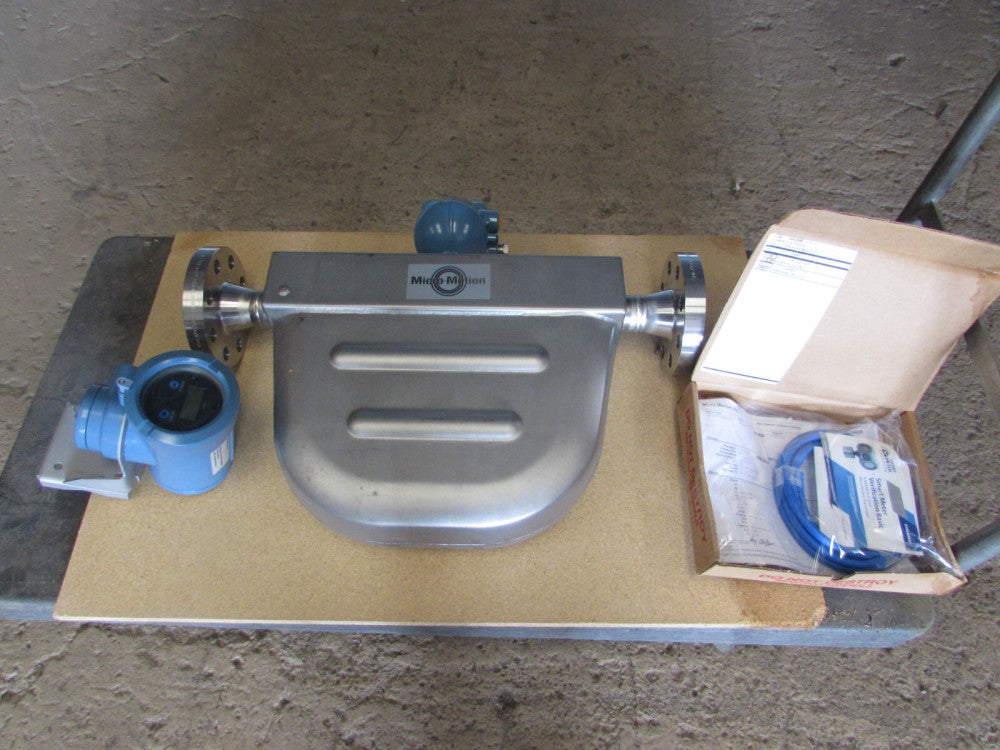 EMERSON MICROMOTION F200S420C2BAEZZZZ, FLOW METER w/1700R TRANSMITTER,NEW!