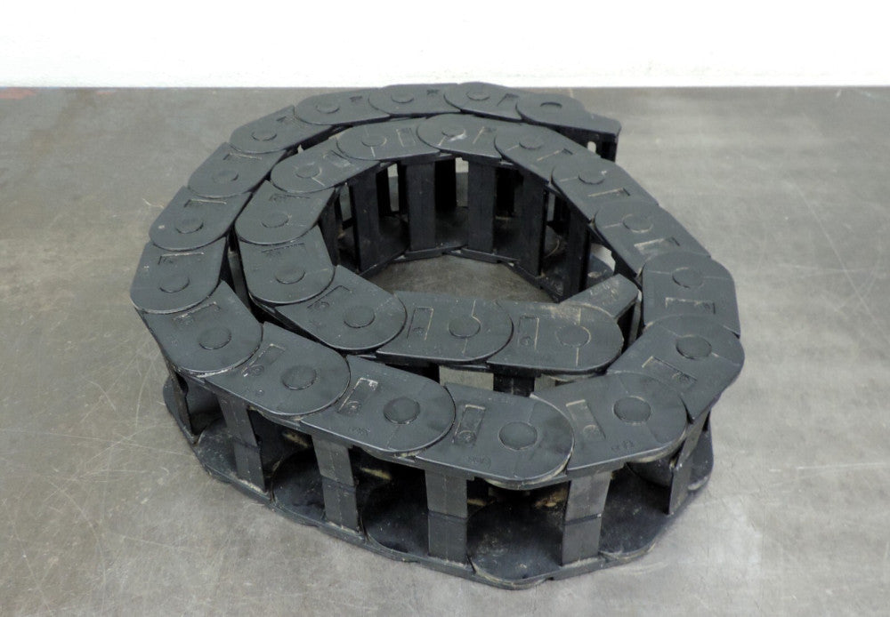 IGUS E26 07 100 Wire Way Trough Cable Housing 26 Links 59-1/2" x 3-1/2"