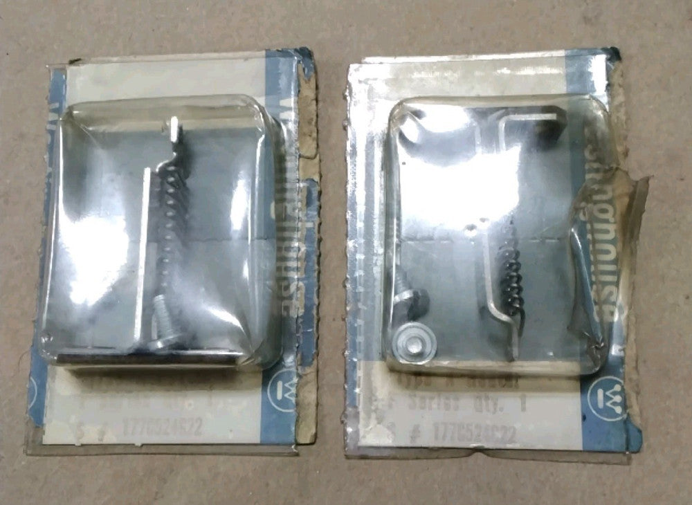 WESTINGHOUSE FH-22 / FH22 Lot Of 2 A101