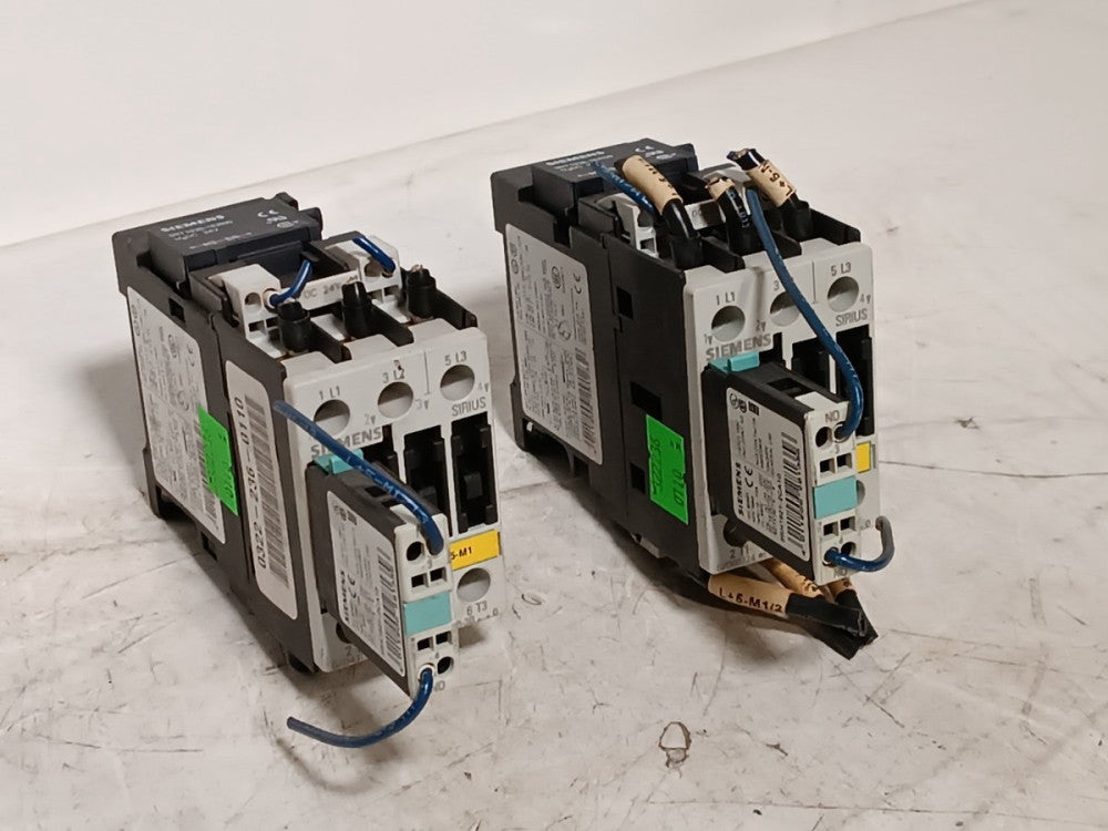 Lot of 2 Siemens 3RT1026-3B contactors, 3‑pole 24VDC coil w/ 3RH1921‑2CA10